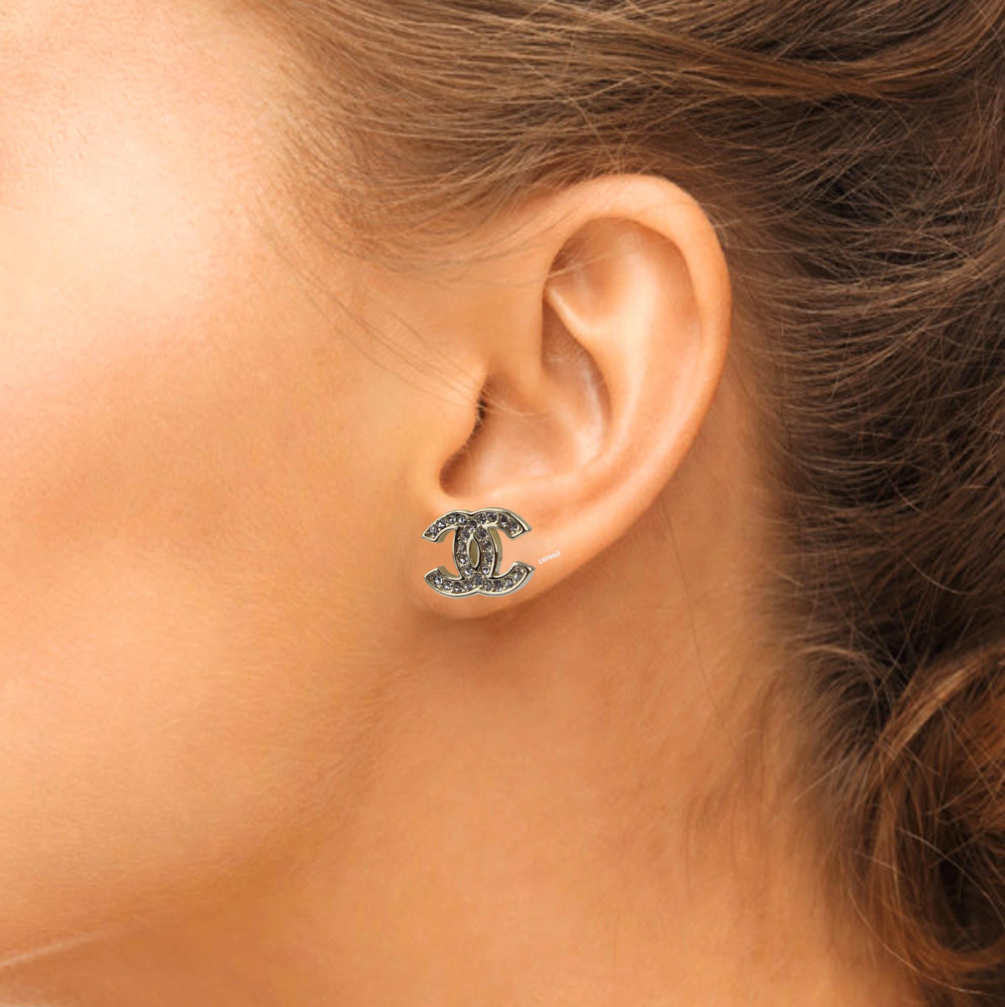 aretes chanel oro