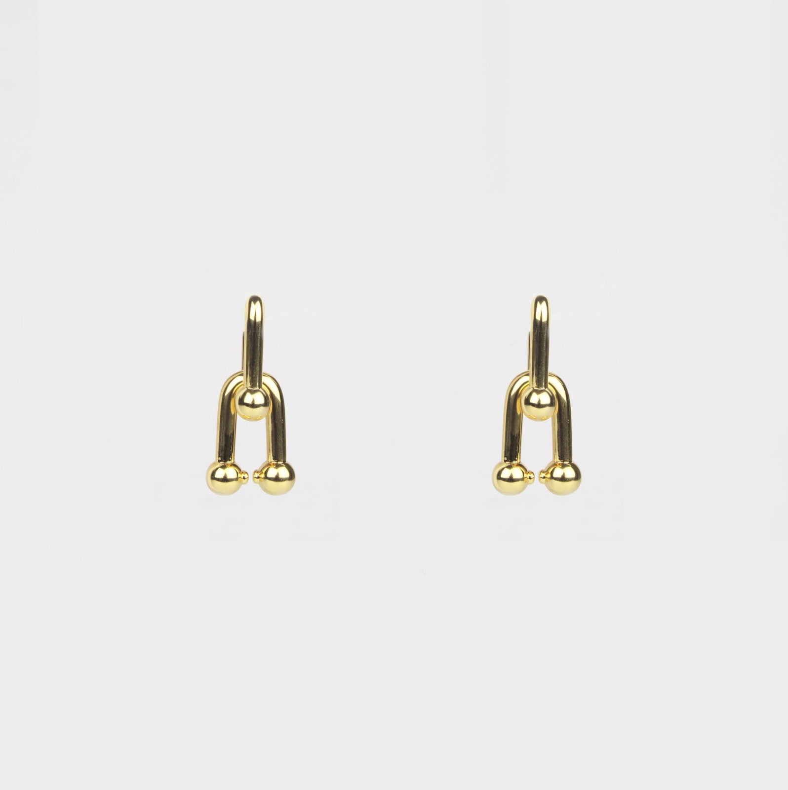 Aretes Eslabones Tipo TI he