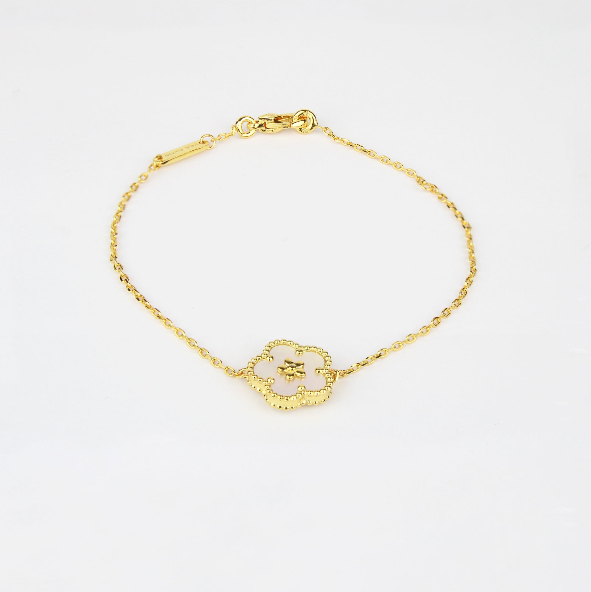 Pulsera Tipo V C 2