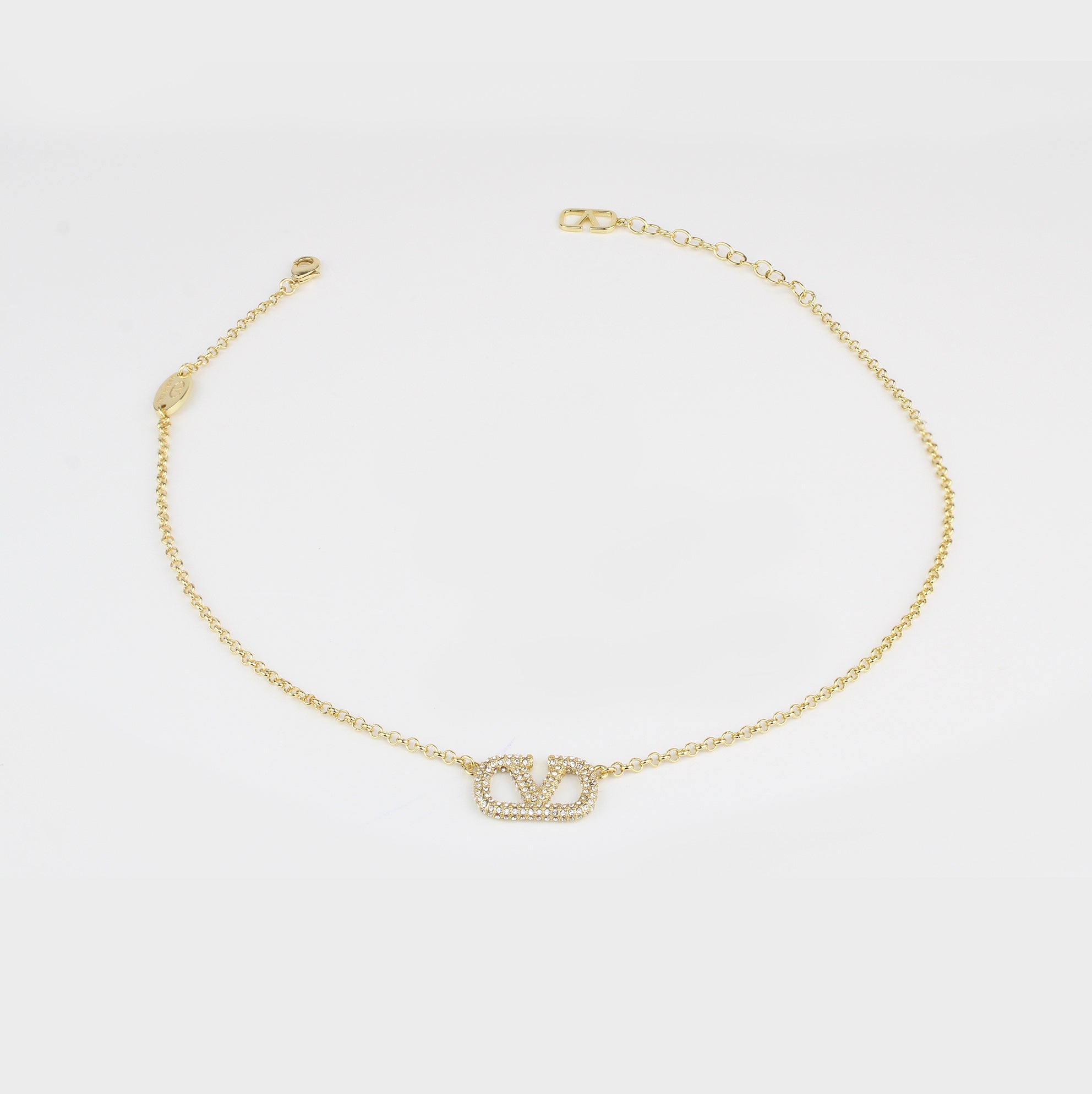 collar valentino