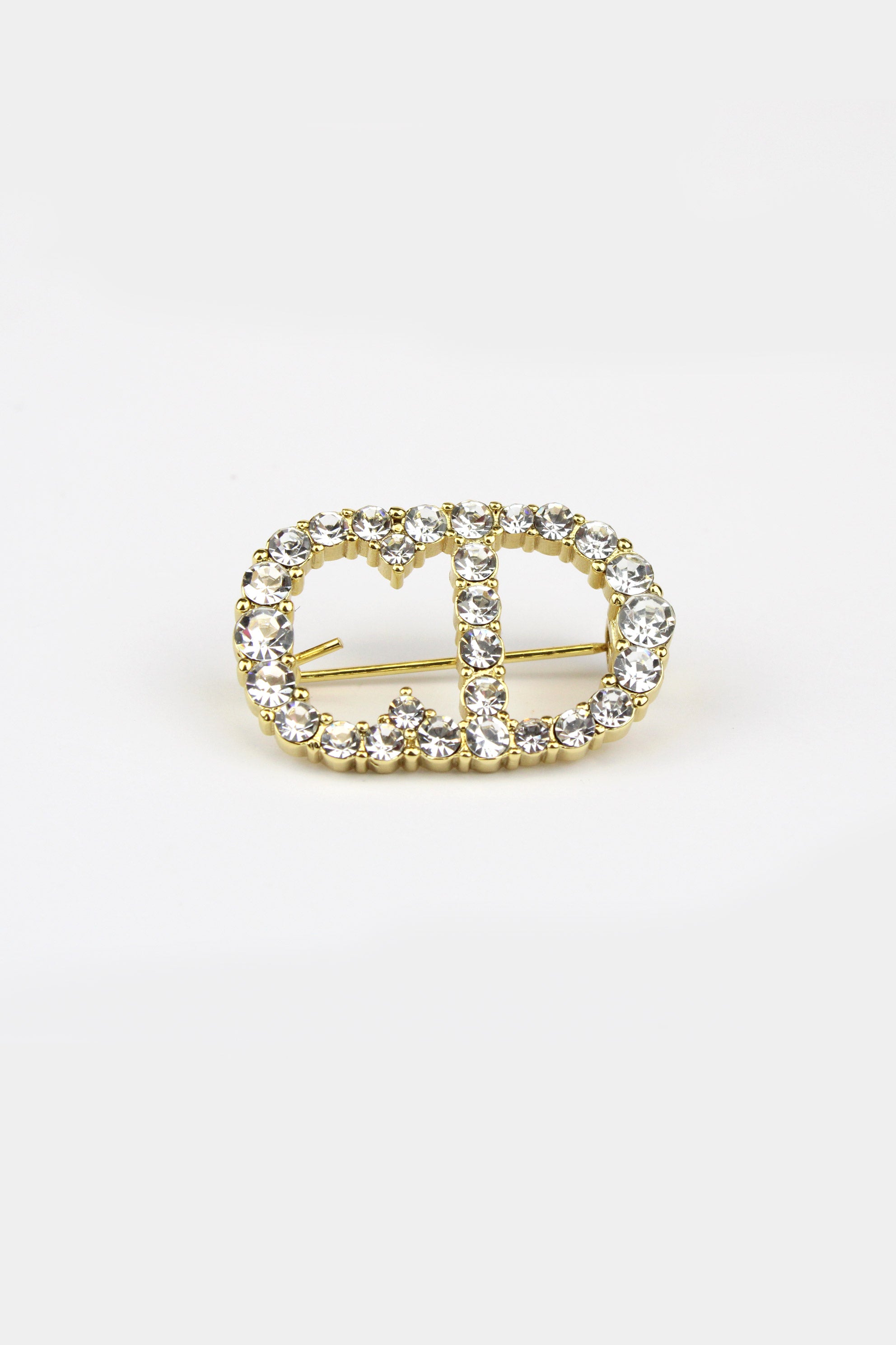 Broche 7