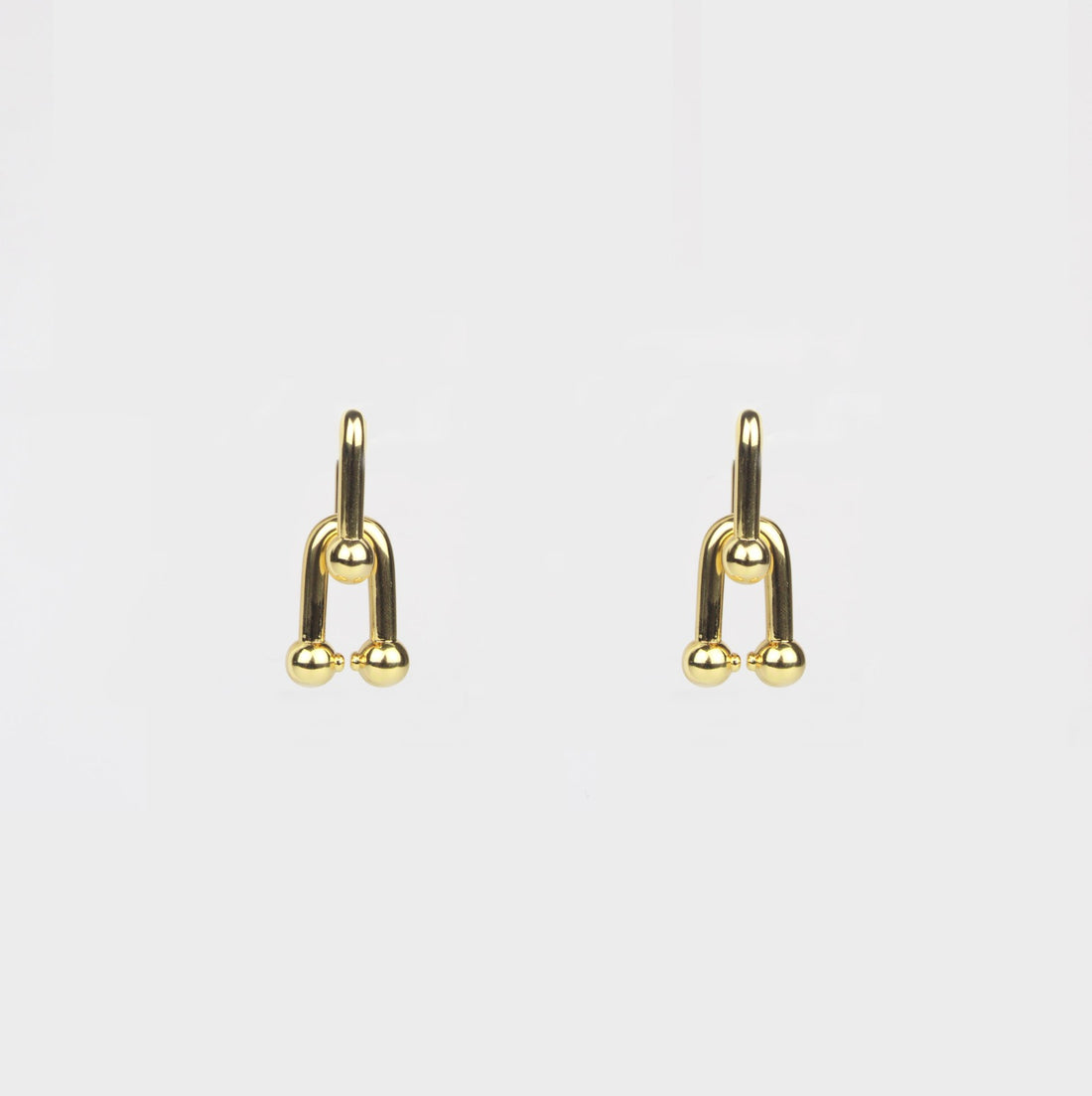 Aretes Eslabones Tipo TI  he