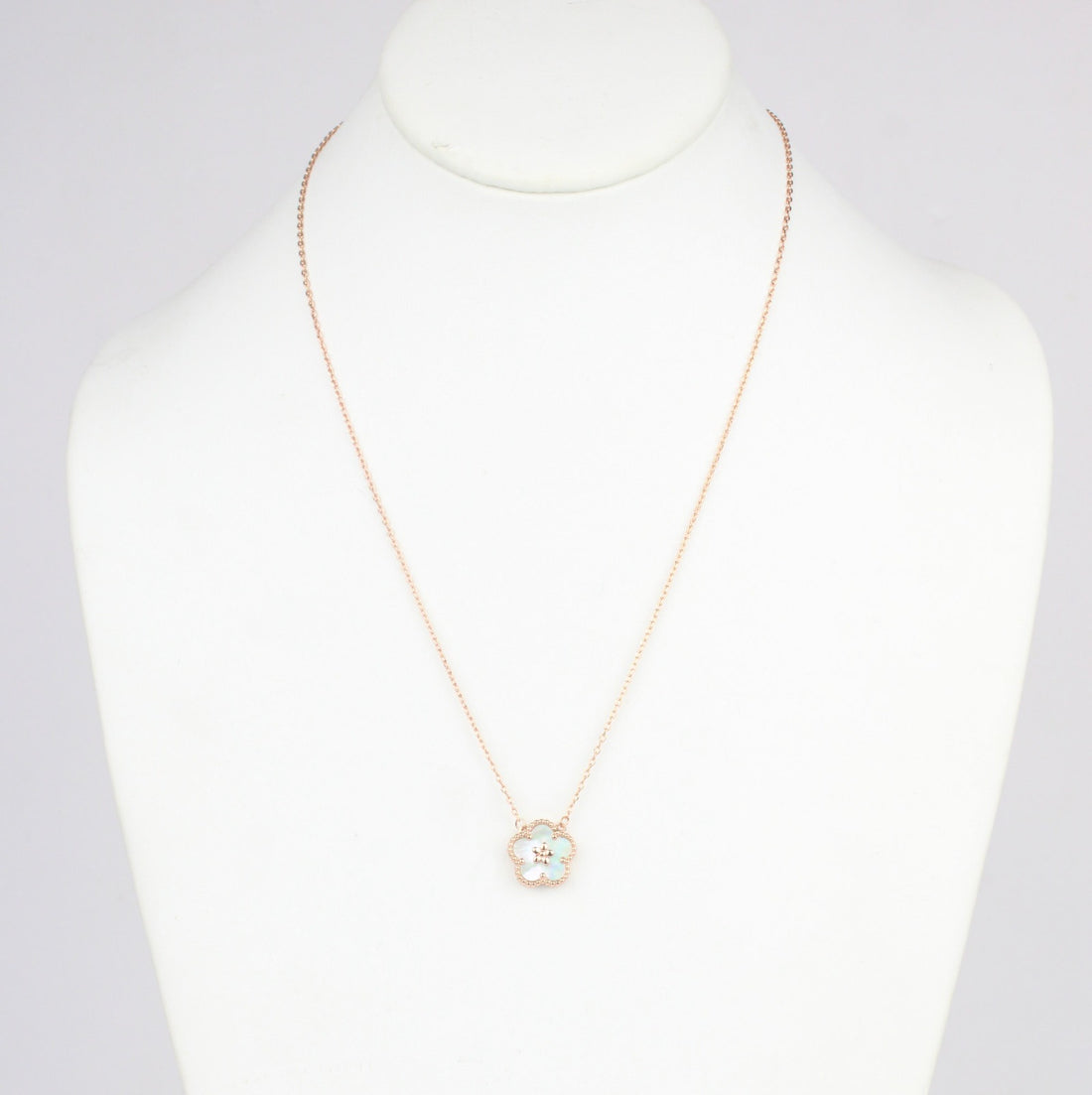 Collar Tipo V C 4