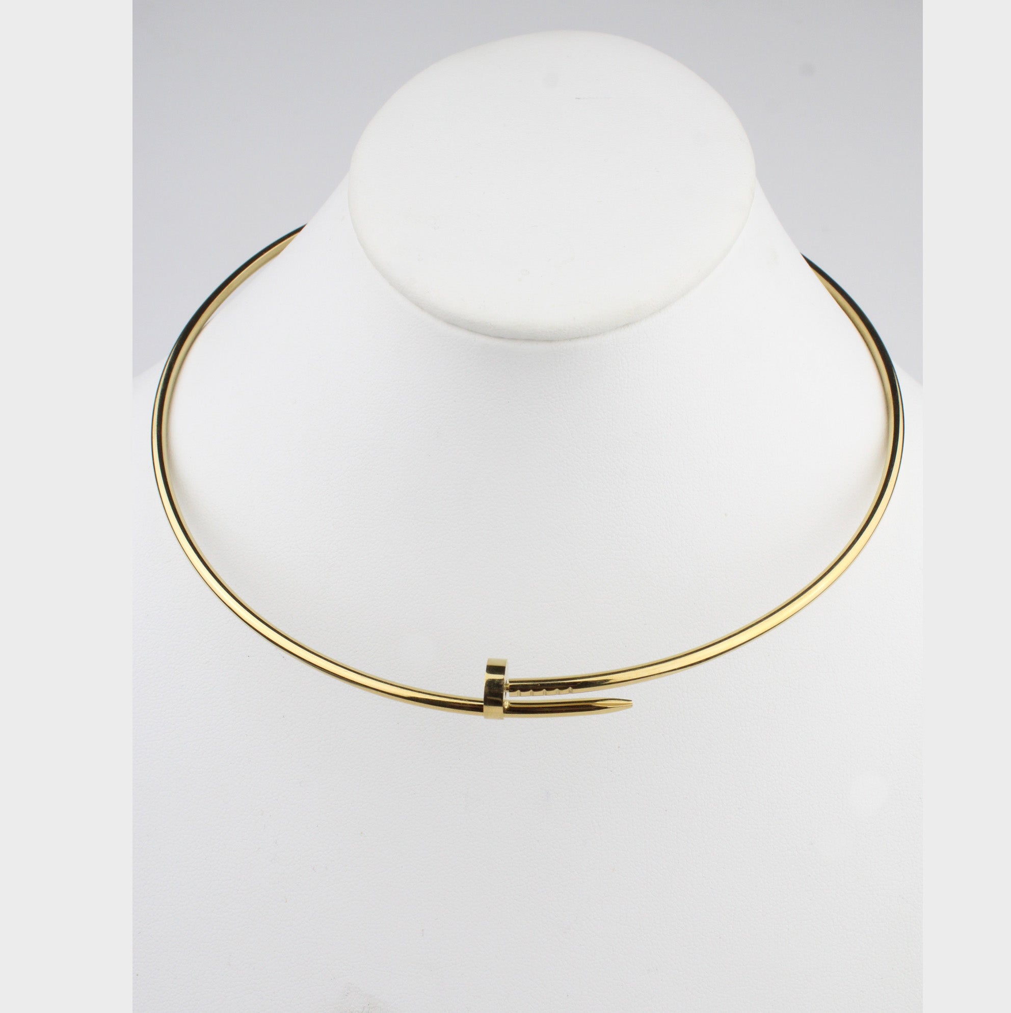 Collar Tipo Clavo 2