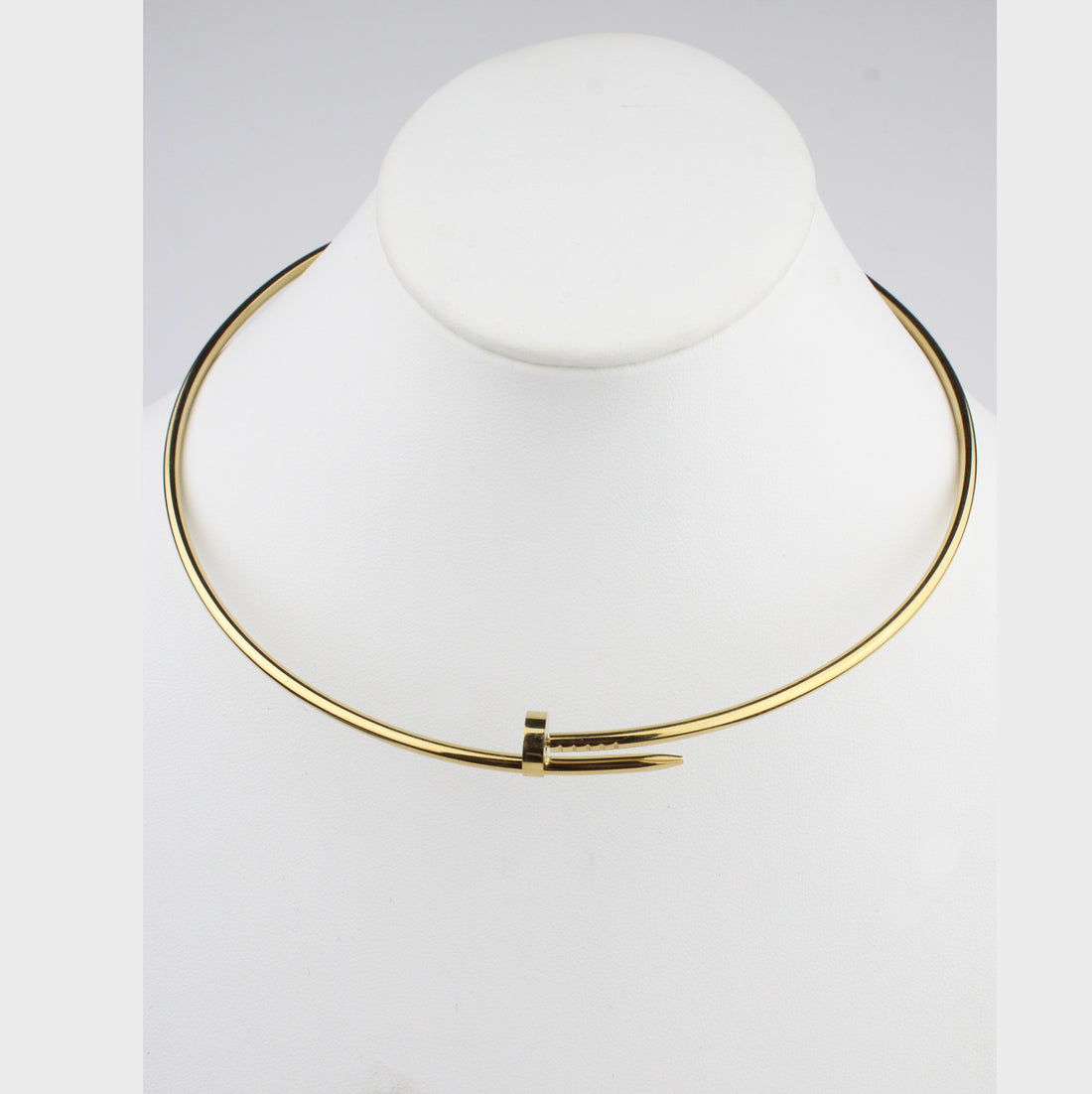 Collar Tipo Clavo 2