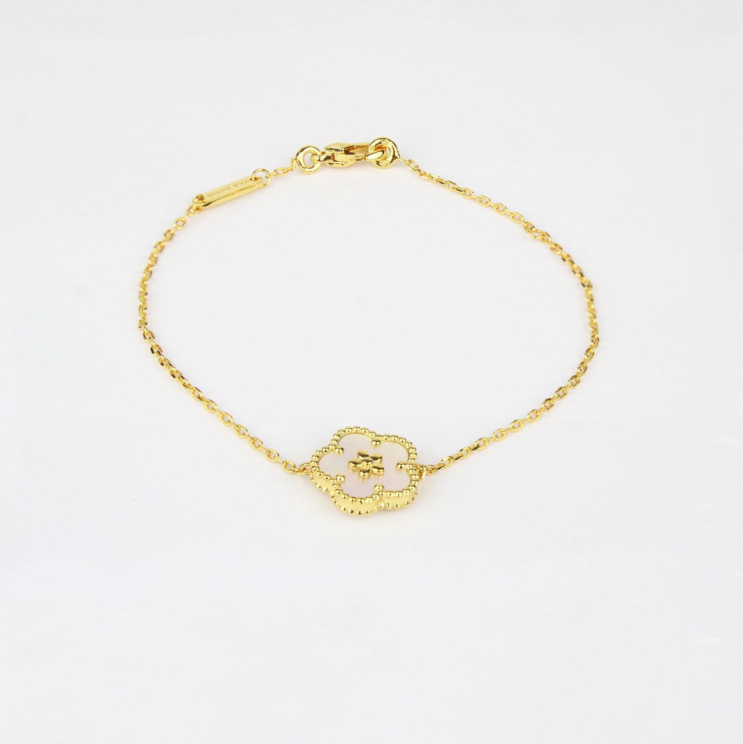 Pulsera Tipo V C 2