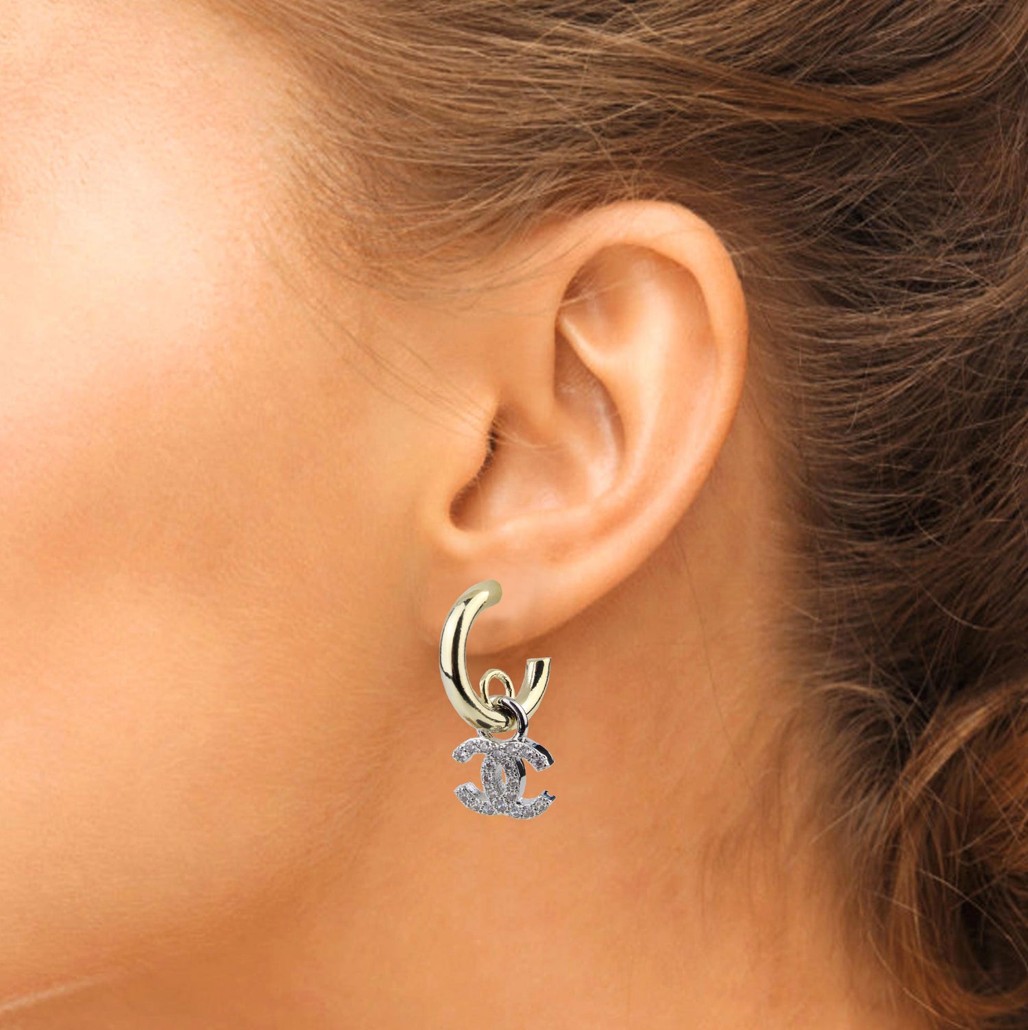 aretes chanel oro