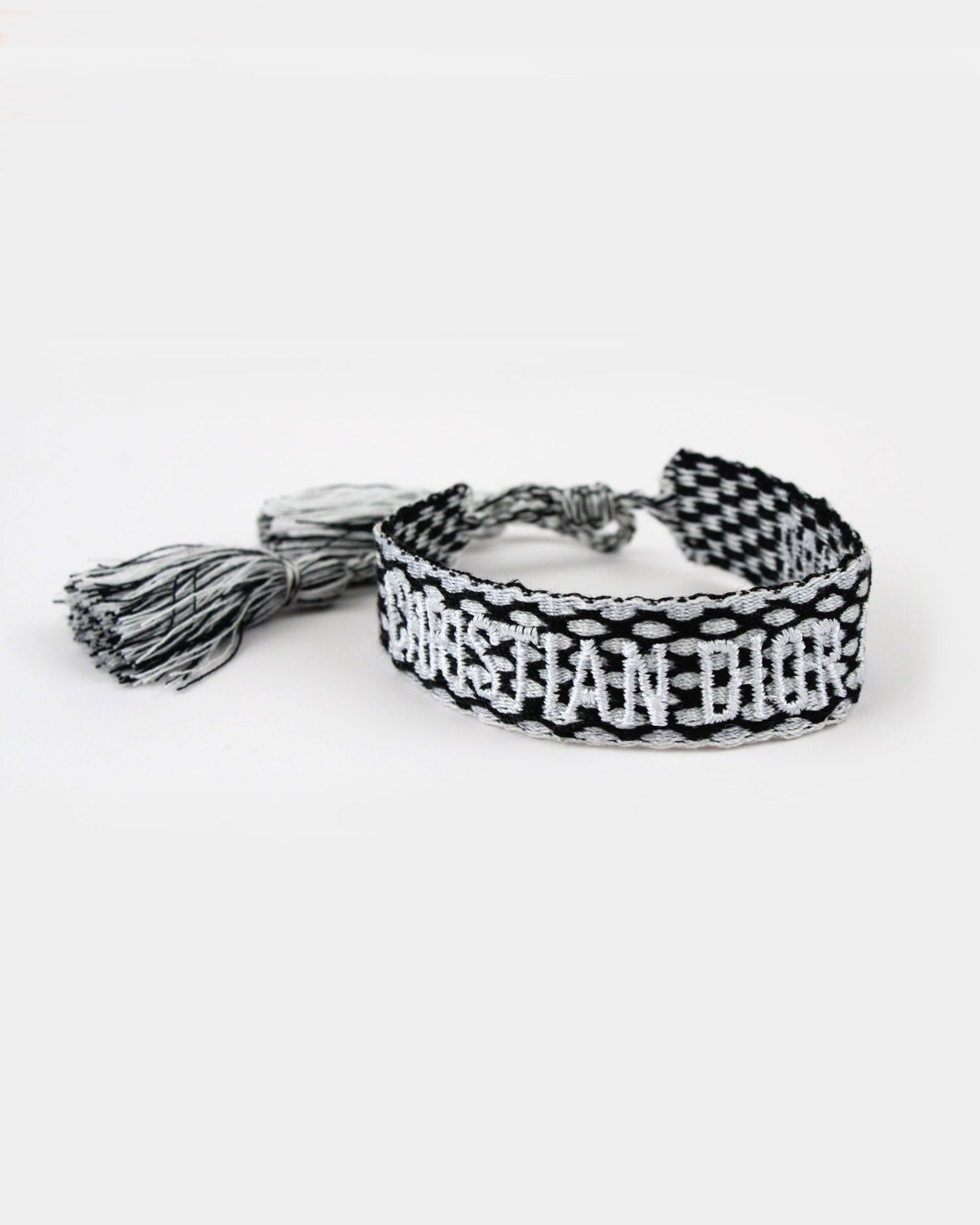 Pulsera Tejida 33