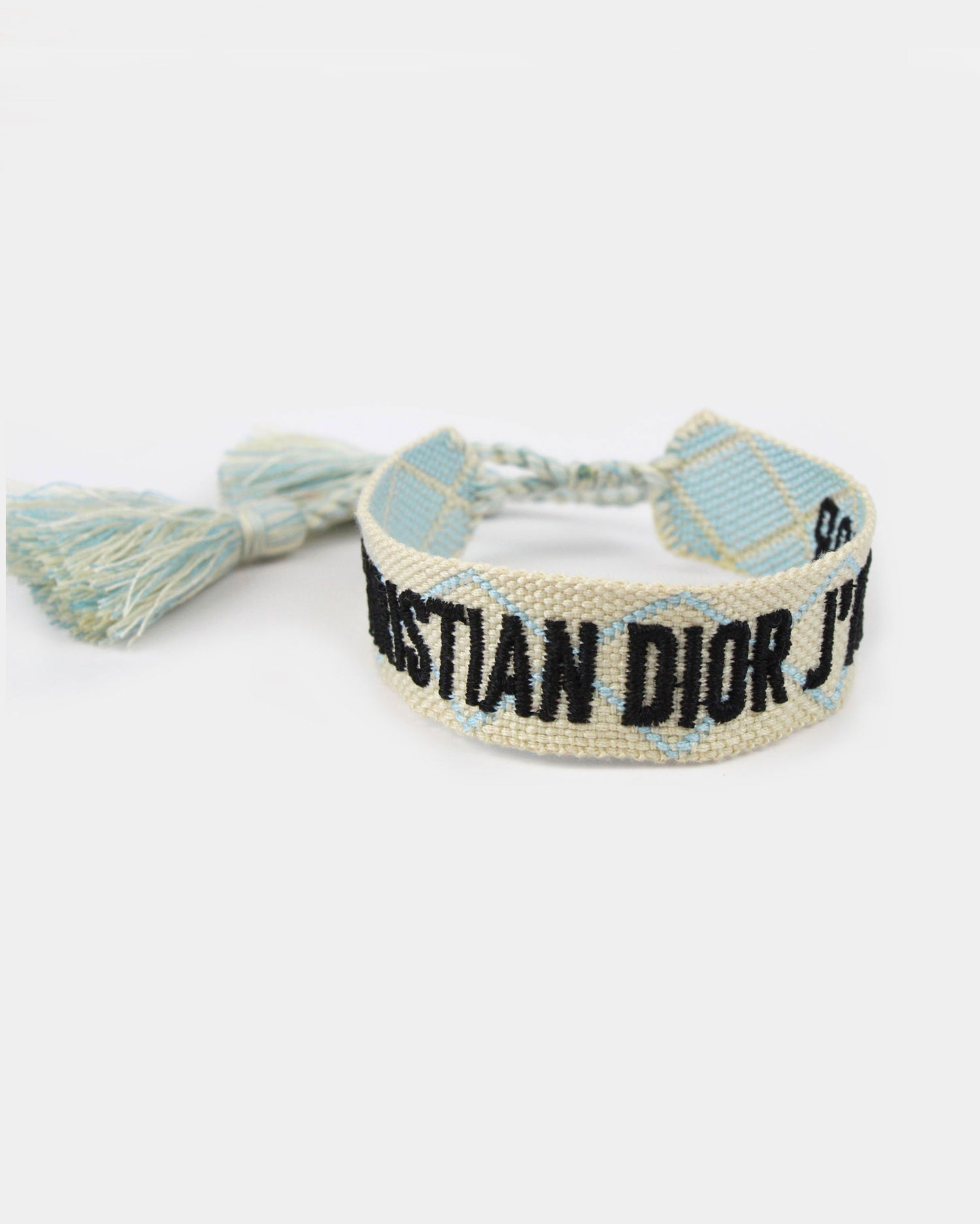 Pulsera Tejida 48
