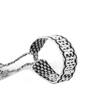 Pulsera Tejida 33